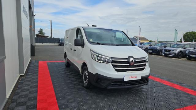 Renault Trafic image 6