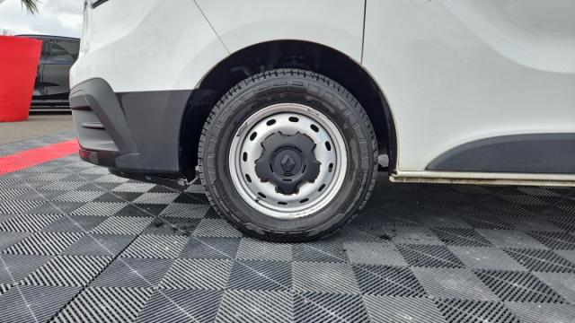 Renault Trafic image 3