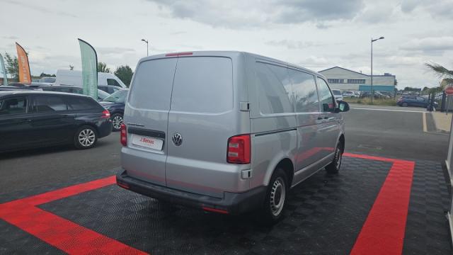 Volkswagen Transporter image 7