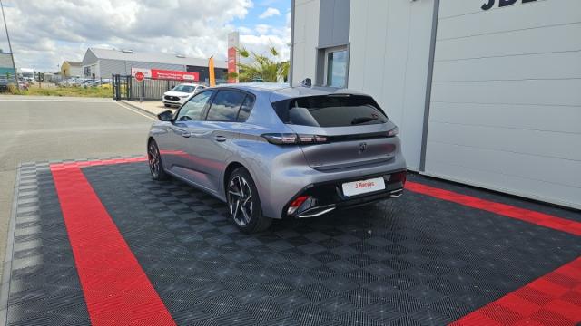 Peugeot 308 image 9