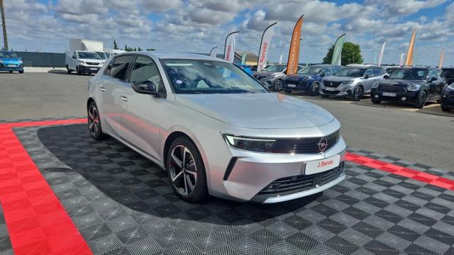 Opel Astra image 8
