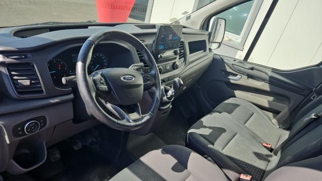Ford Transit Custom image 6