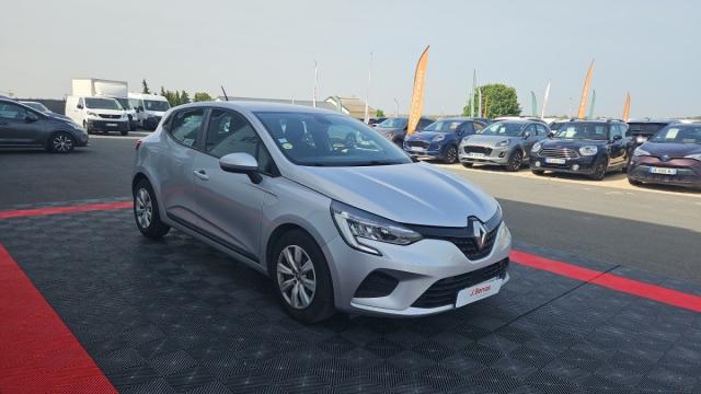 Renault Clio image 9