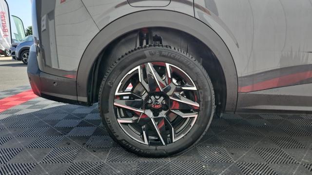 Peugeot 5008 image 6