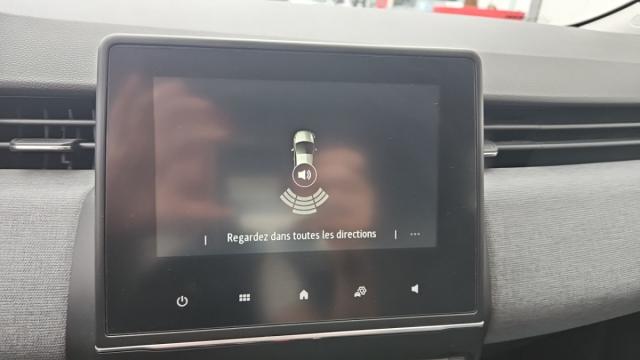 Renault Clio image 1