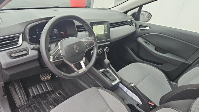 Renault Clio image 2