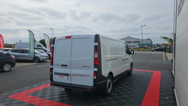 Renault Trafic image 5