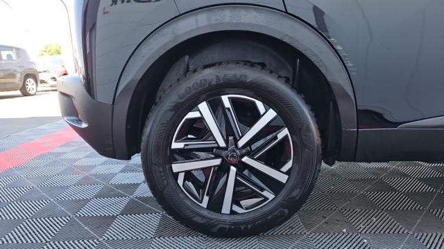 Peugeot 2008 image 1