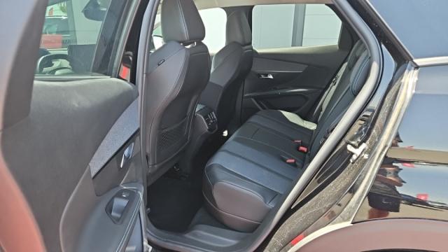 Peugeot 3008 image 8