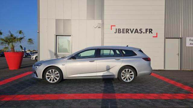 Opel Insignia Sports Tourer image 1