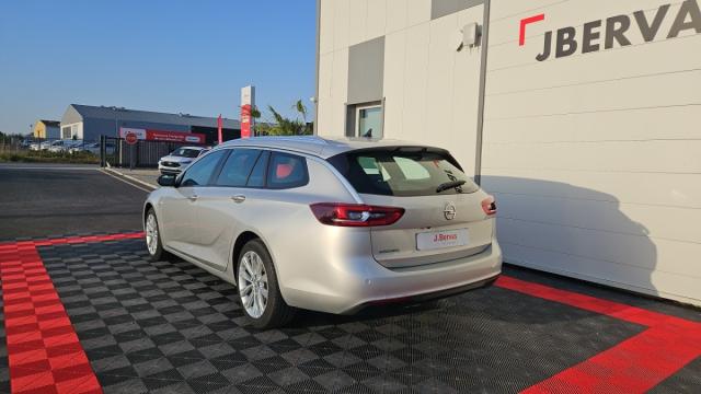 Opel Insignia Sports Tourer image 7