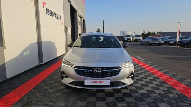 Opel Insignia Sports Tourer image 1