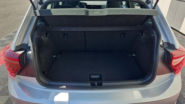 Volkswagen Polo image 9