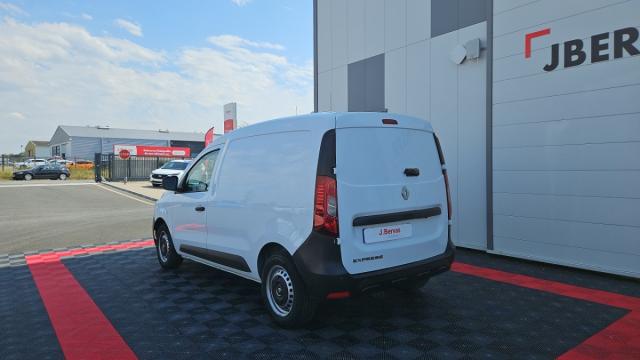 Renault Express Van image 4