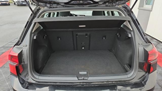 Volkswagen Golf image 5