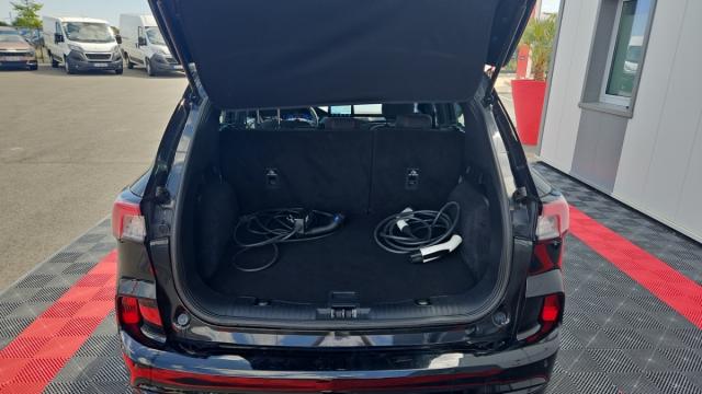 Ford Kuga image 6
