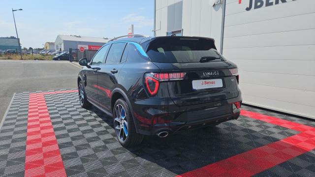 Lynk & Co 01 image 4