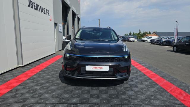 Lynk & Co 01 image 6
