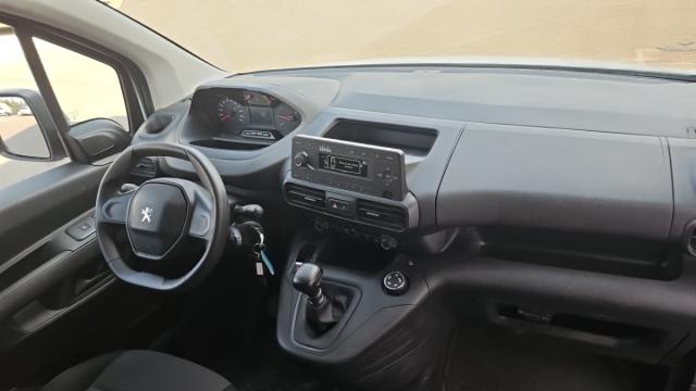 Peugeot Partner image 5