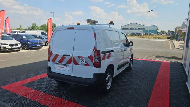 Peugeot Partner image 2