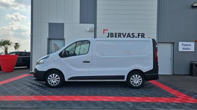 Renault Trafic image 9