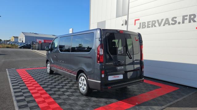 Renault Trafic image 6