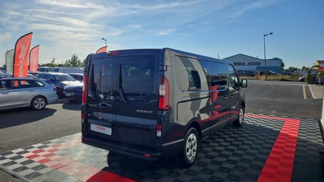 Renault Trafic image 1