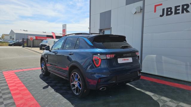Lynk & Co 01 image 7