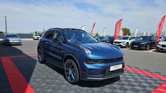 Lynk & Co 01 image 1