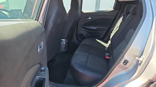 Nissan Juke image 9