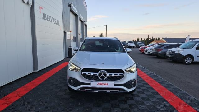 Mercedes Benz Gla image 2