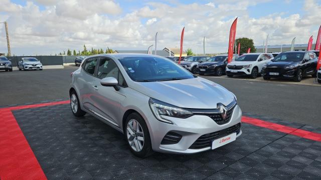 Renault Clio image 2