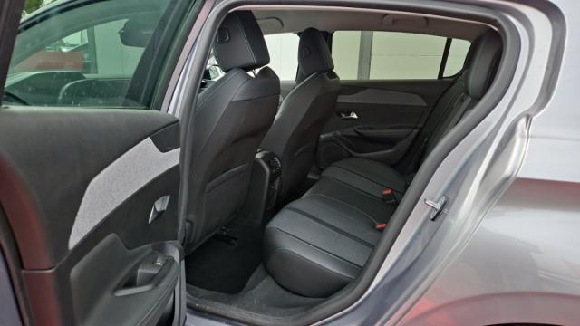 Peugeot 308 image 5