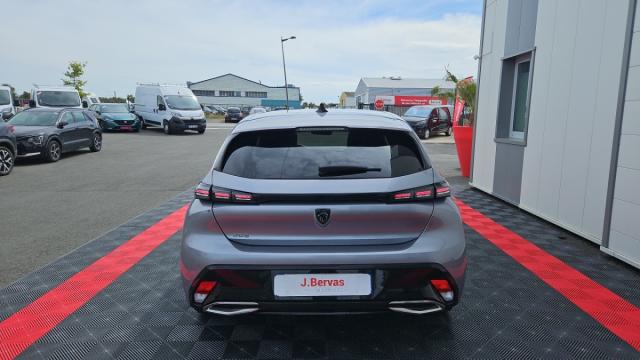 Peugeot 308 image 4
