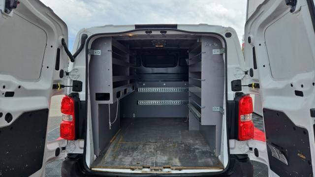 Citroen Jumpy image 2