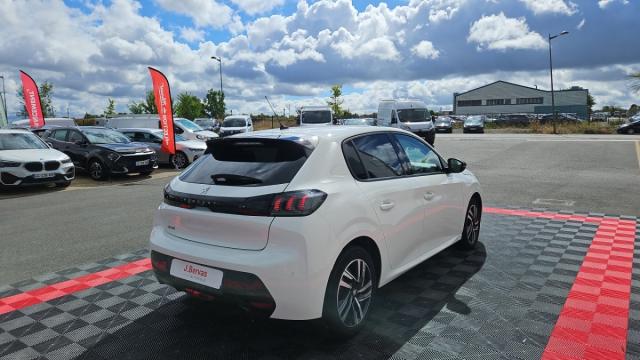 Peugeot 208 image 4