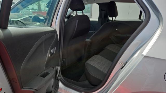 Opel Corsa image 9