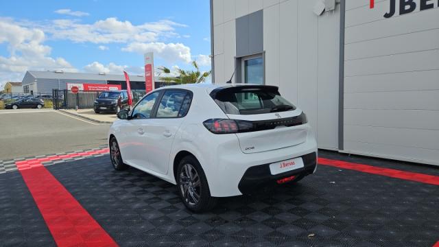 Peugeot 208 image 4