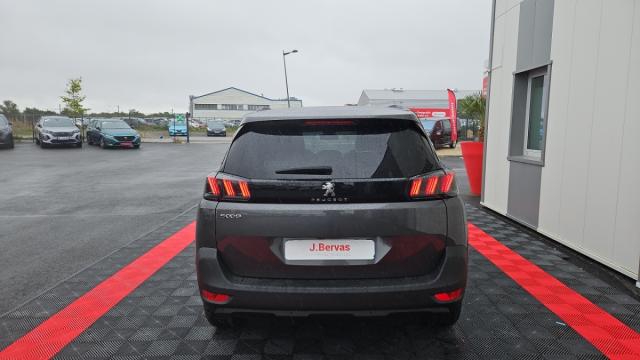 Peugeot 5008 image 6