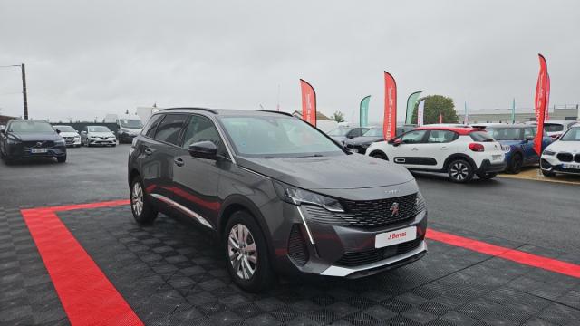 Peugeot 5008 image 2