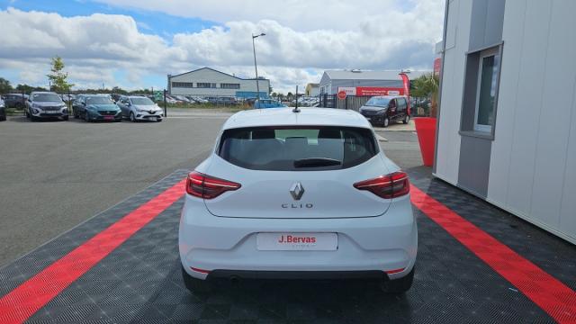 Renault Clio image 2