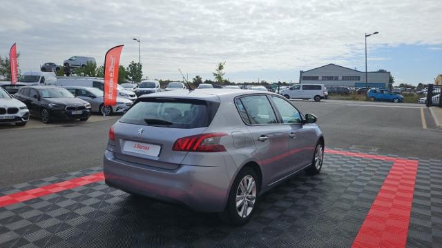 Peugeot 308 image 6