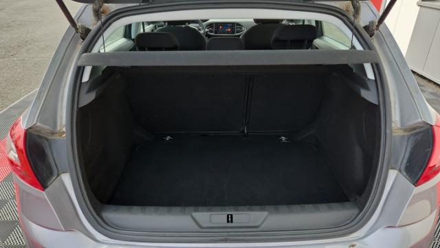 Peugeot 308 image 7