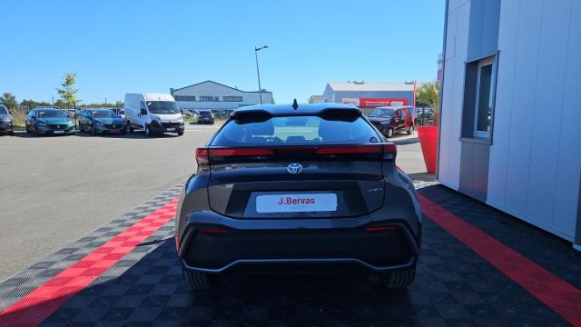 Toyota C-Hr image 7