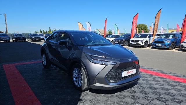 Toyota C-Hr image 8