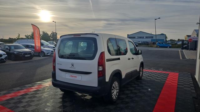 Peugeot Rifter image 6