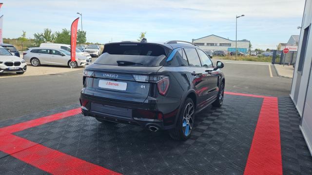 Lynk & Co 01 image 6