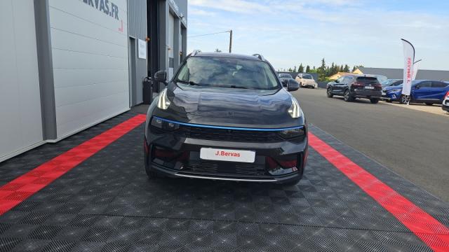 Lynk & Co 01 image 4