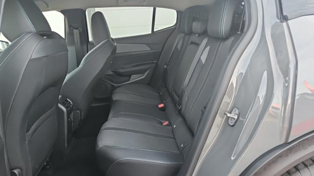 Peugeot 408 image 4