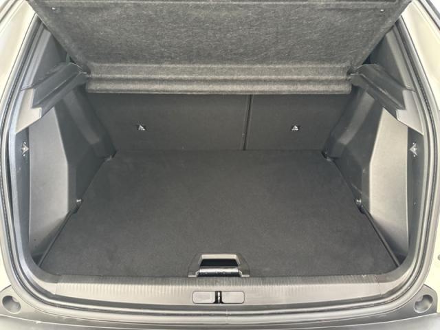 Peugeot 2008 image 1